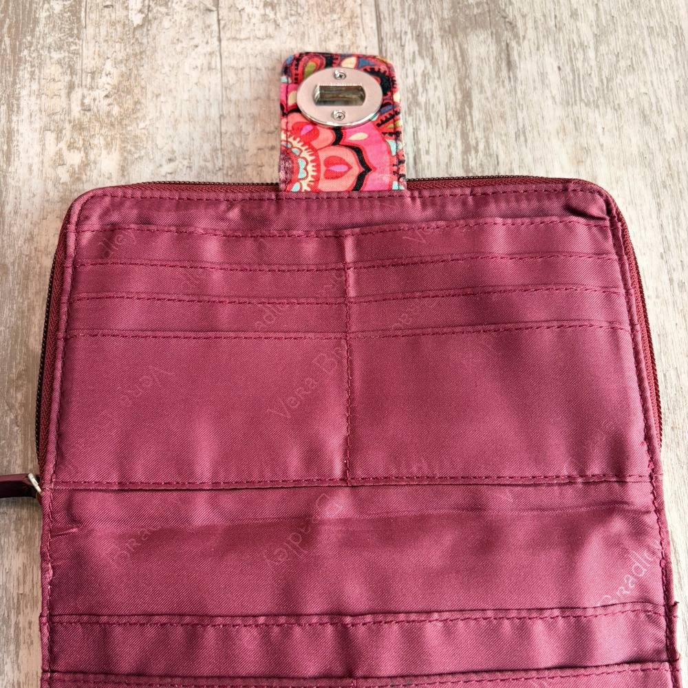 Vera Bradley RFID Turnlock Wallet in Cotton - Picture 14 of 16